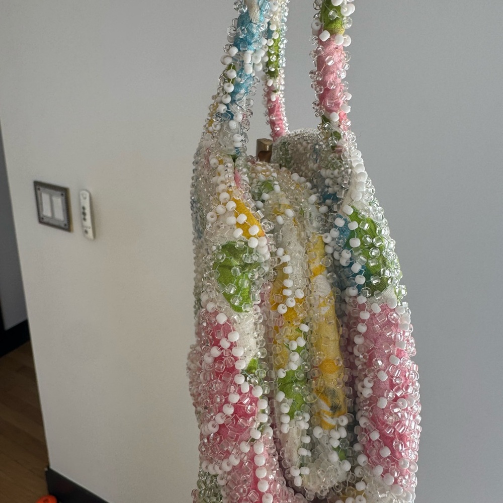 Vintage Beaded Floral Mini hang Bag - White/Pink/Yellow - Picture 4 of 6